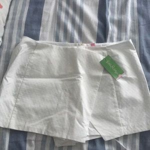 Lilly Pulitzer skort size 8